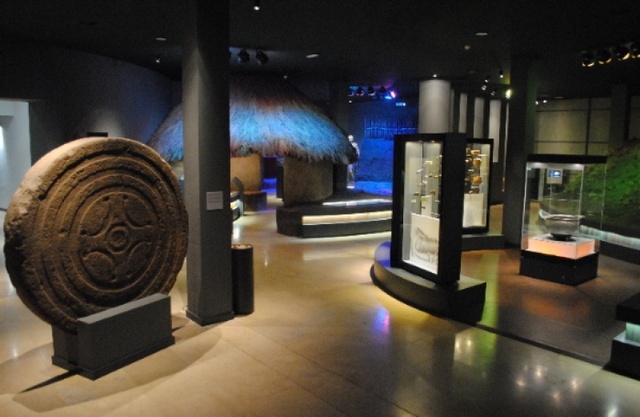 Museo de Prehistoria y Arqueología de Cantabria (MUPAC)