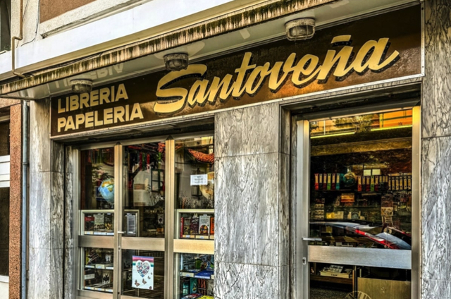 Librería Papelería Santoveña