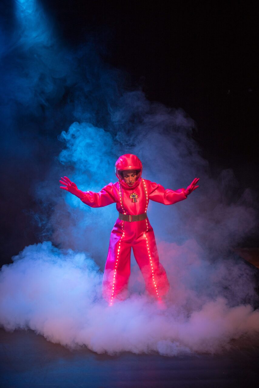 "Oumuamua 2.0”, un espectáculo de Ruth Garreta