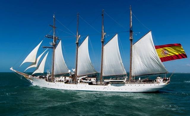 Visita gratuita al Buque Escuela de la Armada Juan Sebastián Elcano