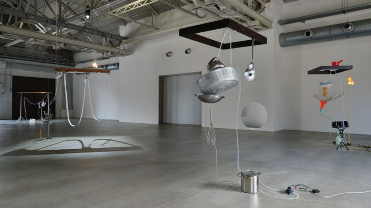 Visita comentada a la exposición "Yuko Mohri: Entrelazamientos", con Bárbara Rodríguez Muñoz