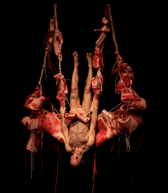 "Lutum", muestra de residencia de Arrel Guevara