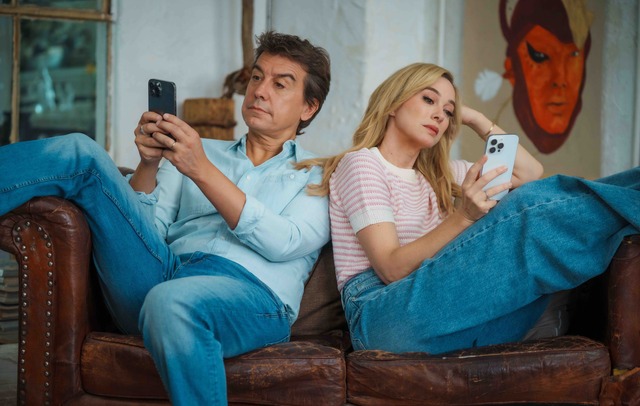 Marta Hazas y Javier Veiga son "Un matrimonio sin filtros"