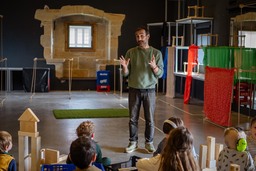 Coloniales, espacios de juego, estimulación y aprendizaje