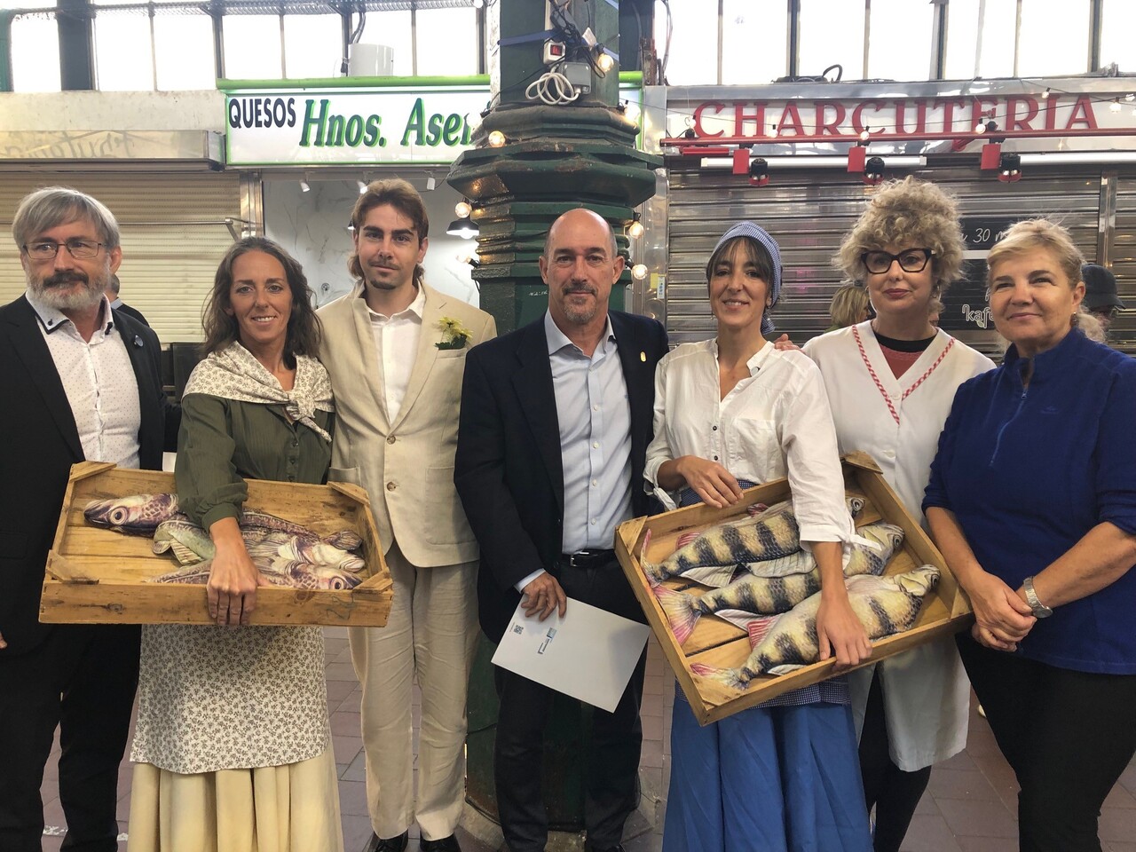 Arte en el Mercado: Rebanal Teatro representa "Latidos de piedra"
