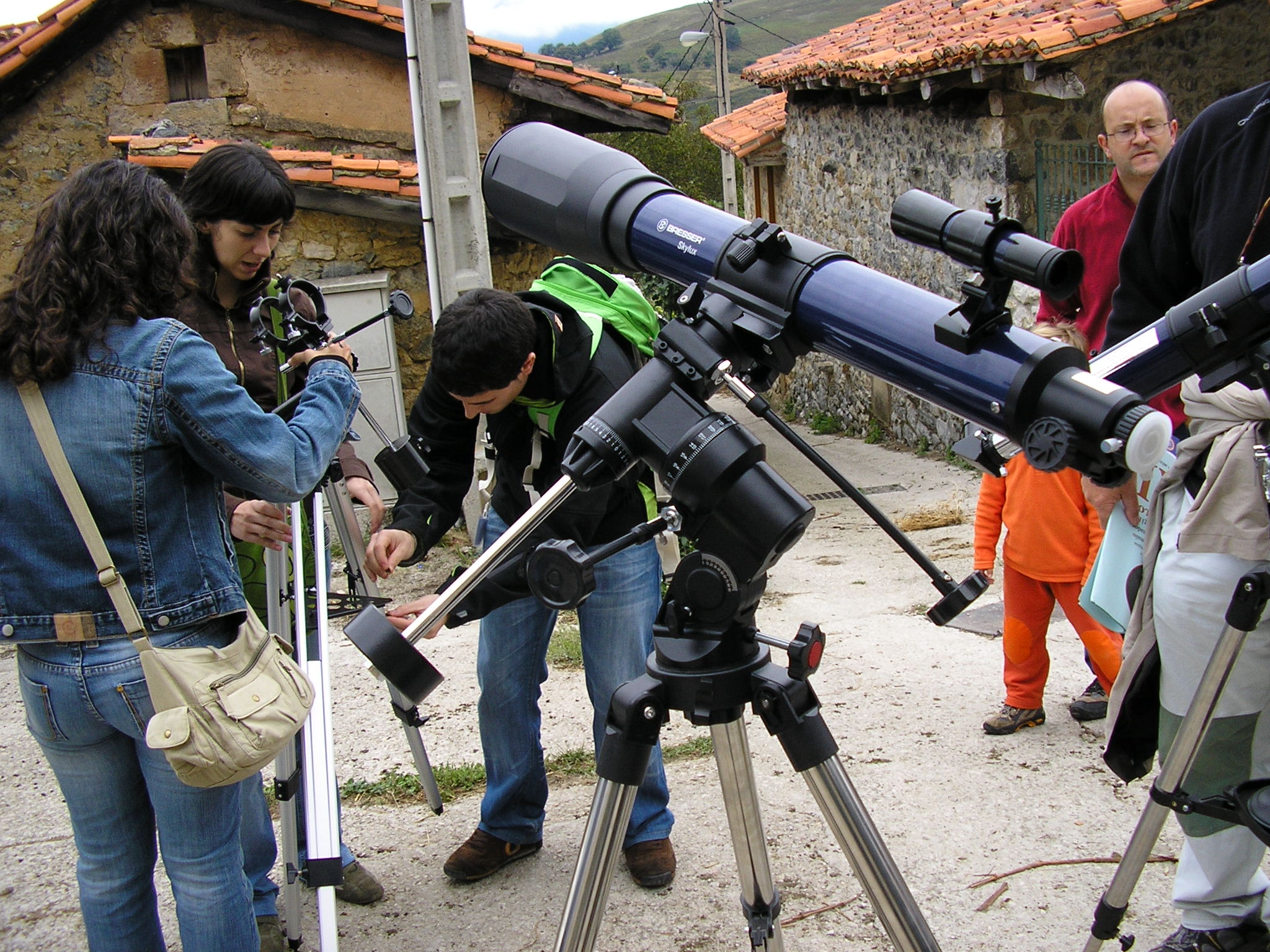 Curso Práctico de Manejo de Telescopios - Santander Creativa