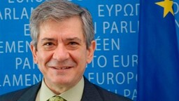 Ciclo de diálogos "España y la UE a través de sus protagonistas": Enrique Barón conversa con José Juan Ruiz