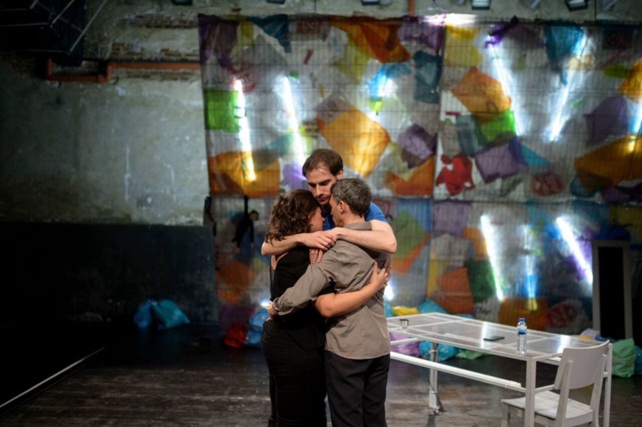 'Cuarta pared' abre el Indifest con 'Nada que perder', historias encadenadas sobre corrupción