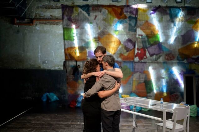 'Cuarta pared' abre el Indifest con 'Nada que perder', historias encadenadas sobre corrupción