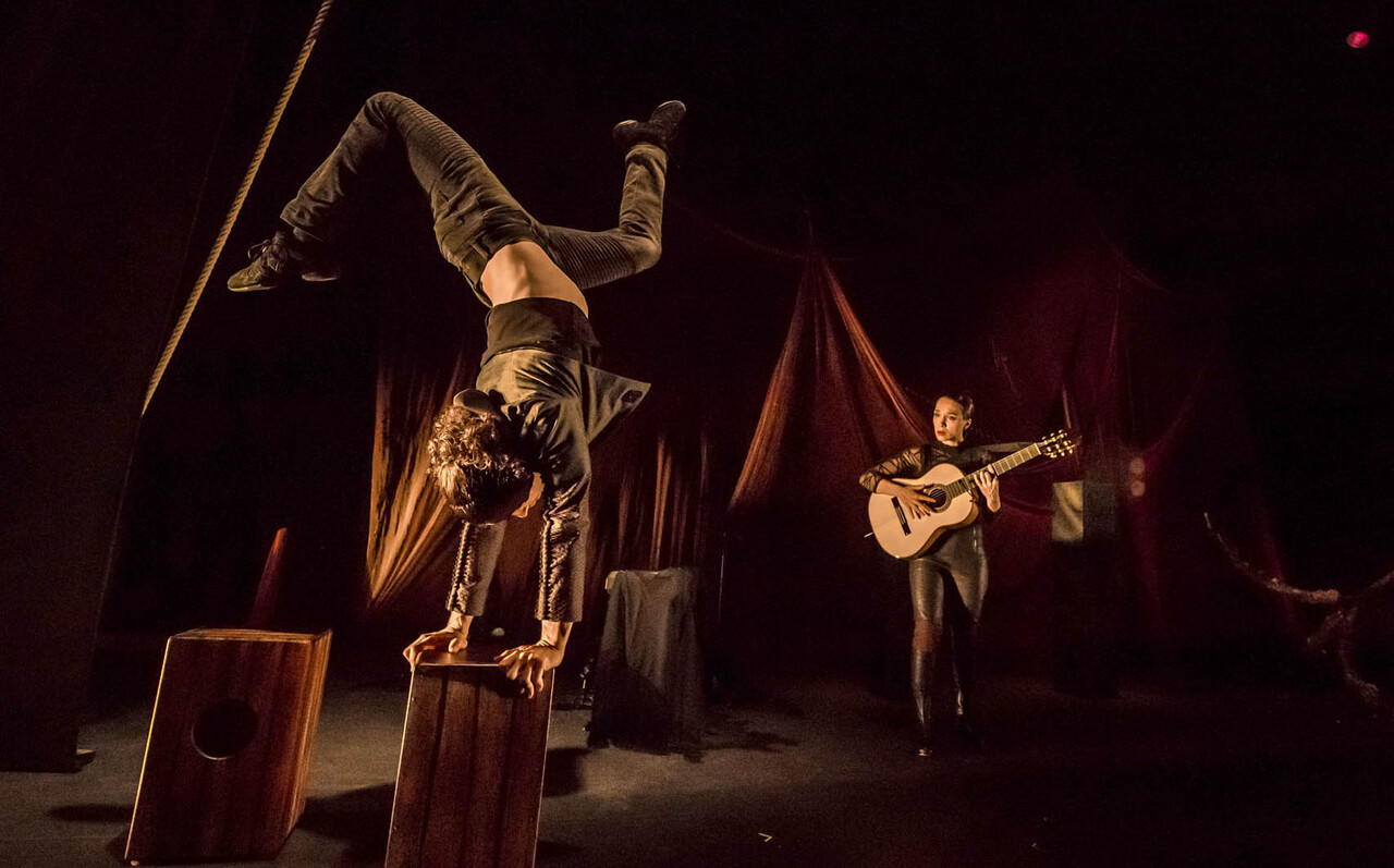 El festival “En la cuerda floja” reúne en Santander una docena de compañías de circo contemporáneo y más de veinte eventos 