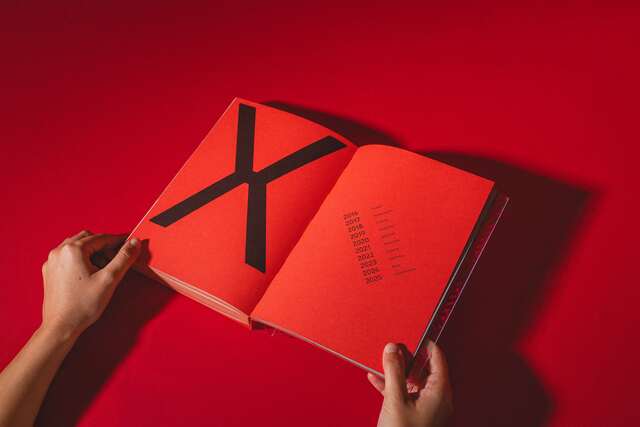El certamen de diseño gráfico Tipos reivindica el talento de los profesionales cántabros en el libro “43º”